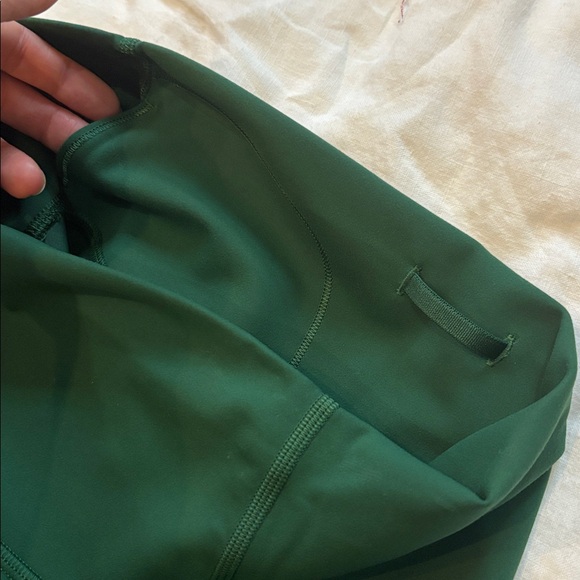 Lululemon Wunder Train High Rise Crop 23", Everglade Green - Picture 5 of 9